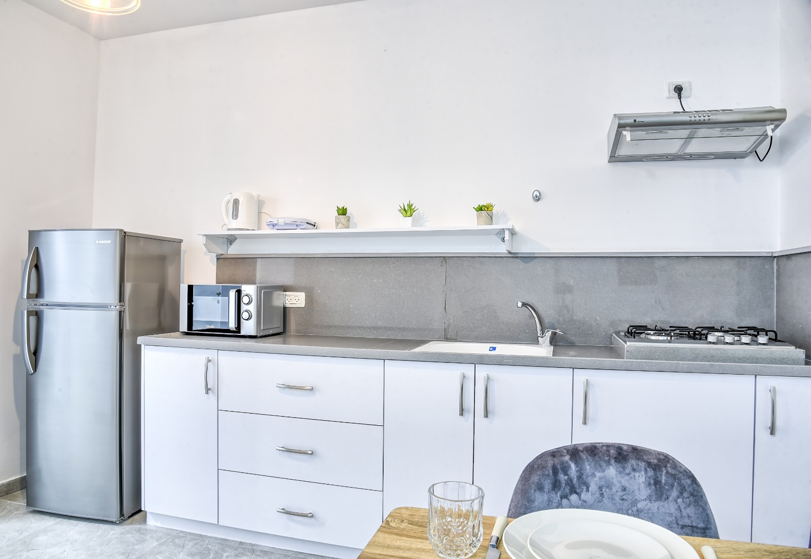 A fully-equipped culinary corner